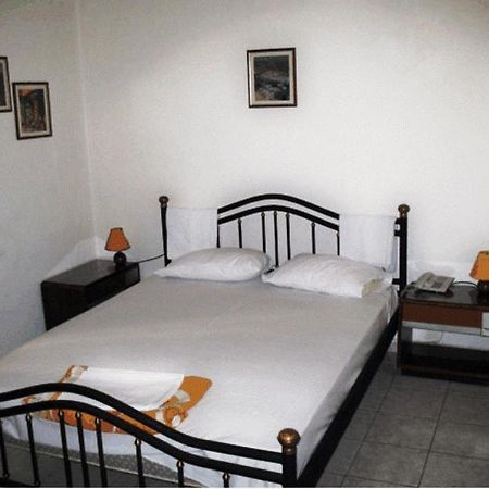Argo Hotel Athén Kültér fotó